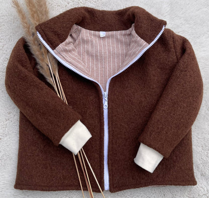 Walkjacke für Kinder mit Reißverschluss in Braun mit schickem Innenfutter