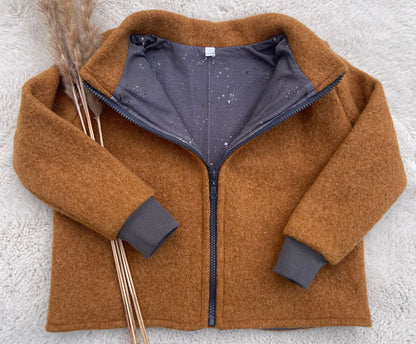 Walkjacke für Kinder mit Reißverschluss in Ocker Farben mit Motiv Innenfutter