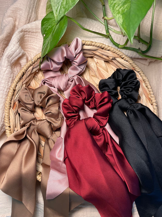 Fashion Scrunchie mit langem Band